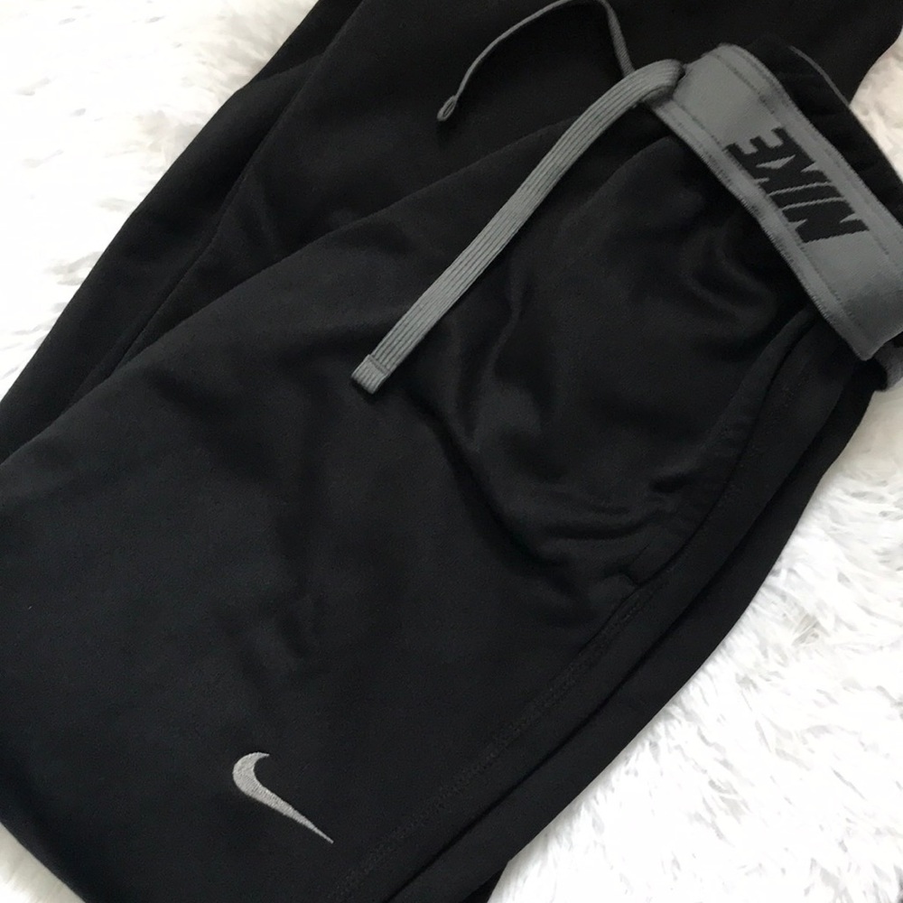 🥀 nike sweats
